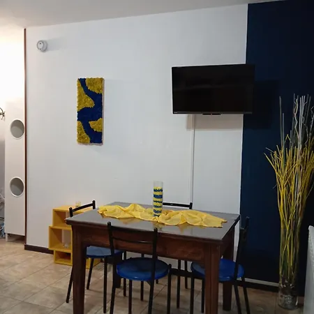 Ortacolorhome Bluehome-boleto Apartment Madonna Del Sasso